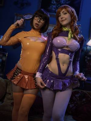 Luxlo & Dessyyc: Daphne & Velma Hentai pt-br 14